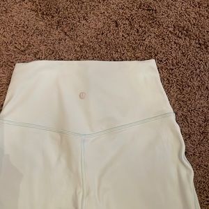 Lululemon align leggings! COLOR-creamy mint 💚